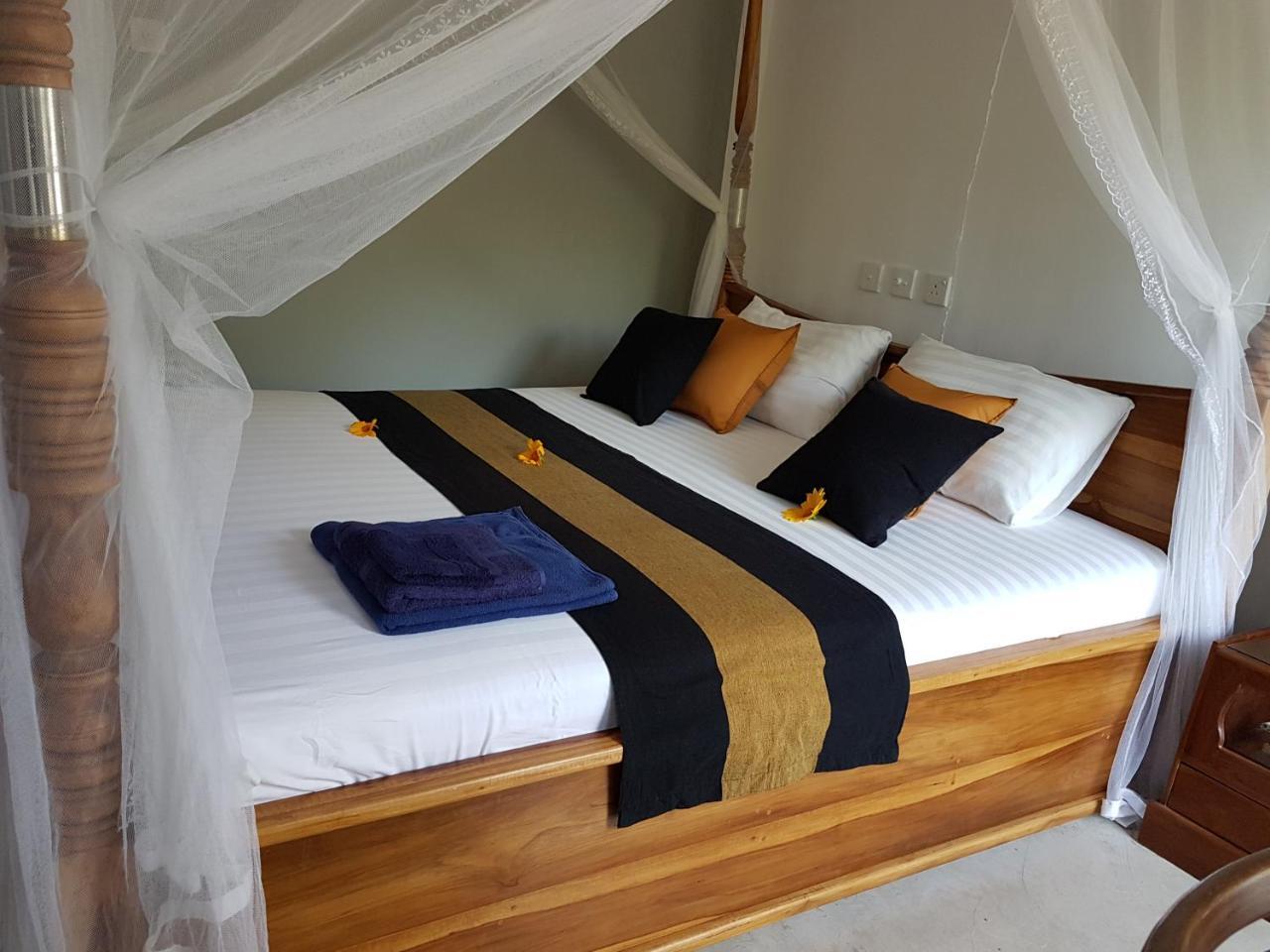 White Villa Beach Resort Mirissa Exteriér fotografie